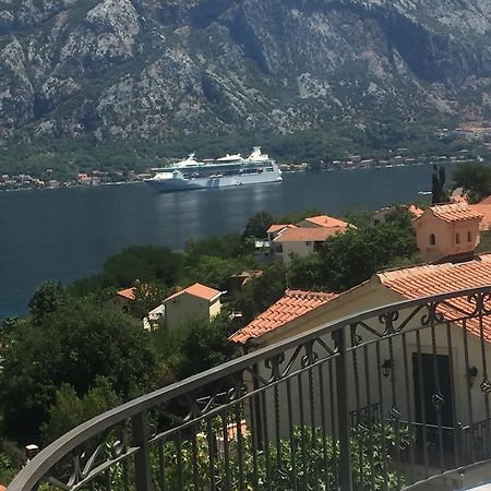 Luxury Apartments Kotor Buitenkant foto