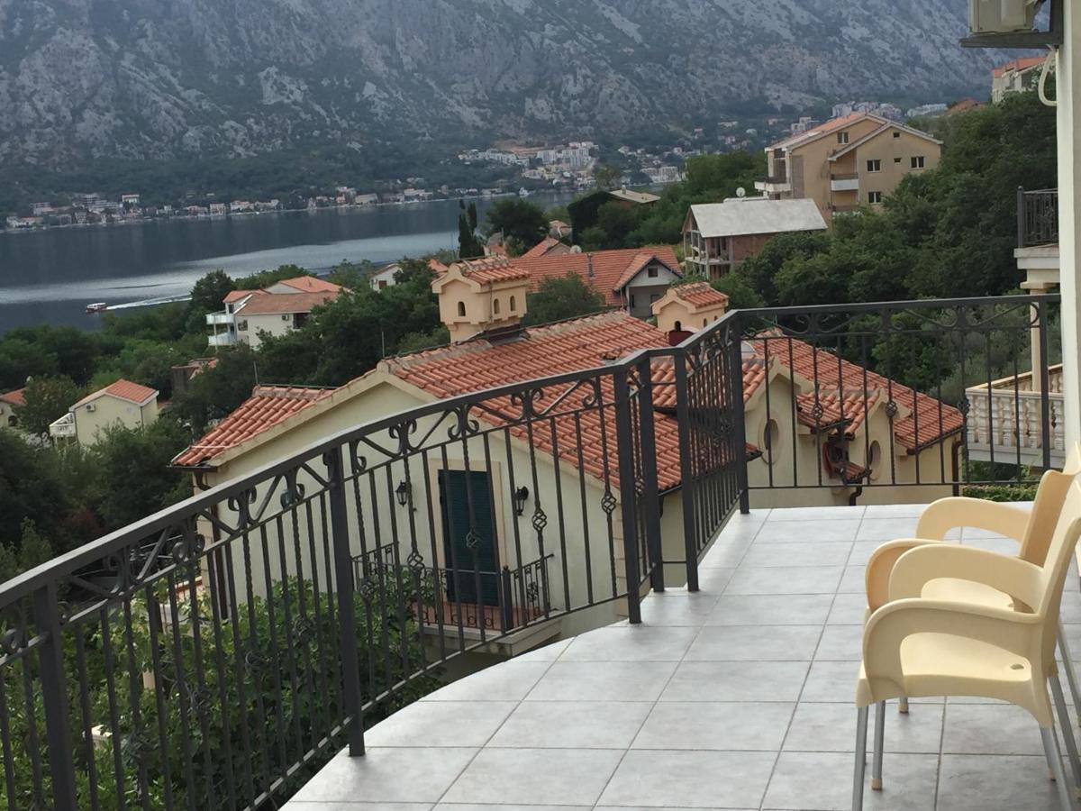 Luxury Apartments Kotor Buitenkant foto